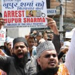 भारतीय राजधानी दिल्ली में पुलिस ने सत्तारूढ़ भारतीय जनता पार्टी (भाजपा) के एक वरिष्ठ सदस्य के खिलाफ पैगंबर मुहम्मद के बारे में उसकी विवादास्पद टिप्पणियों को लेकर मामला दर्ज किया है