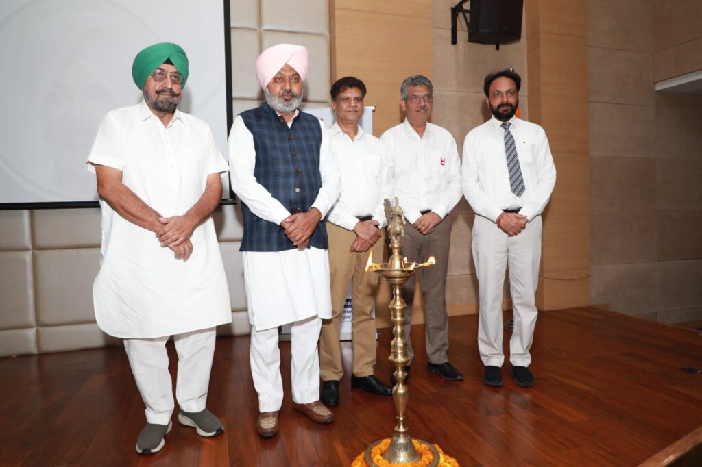 एलएमटीएसएम में स्थापना दिवस और फाइनेंस लैब लॉन्च